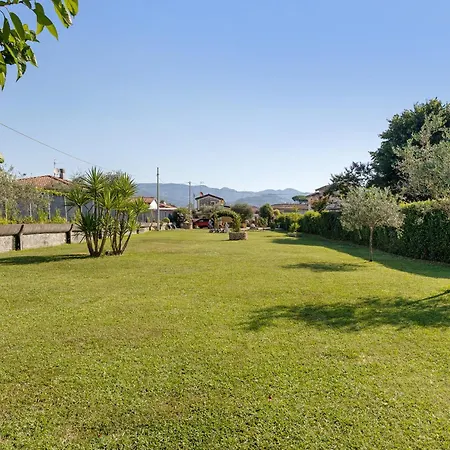 Gardenia - Private Garden Villa Sarzana