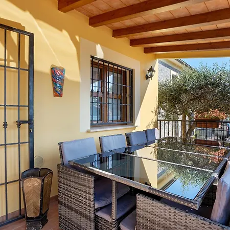 Villa Gardenia - Private Garden *