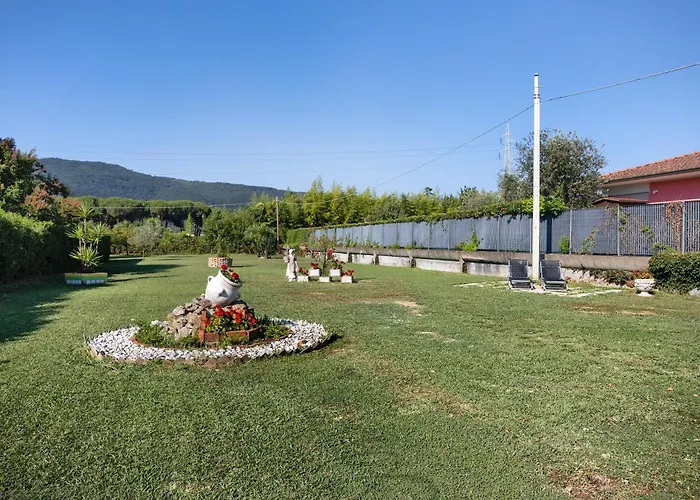 Gardenia - Private Garden